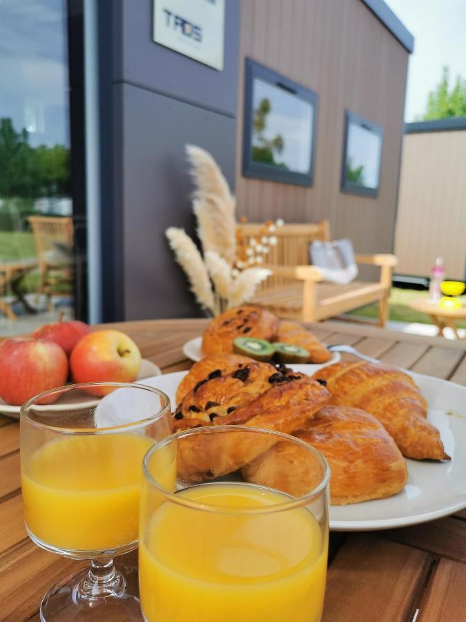 Camping Les Places Dorées Saint-Jean-de-Monts Extérieur photo